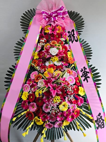 상암 월드컵컨벤션 웨딩홀 가장 인기있는 3단화환 기본형